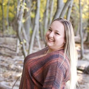 Meet your Posher, Abby